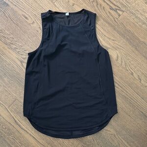 Lululemon women’s sculpt Tank Top in black size 8